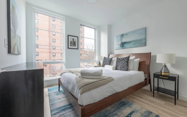 photo 4 of Sun-drenched 3BR Loft With Outdoor Space Near NYC