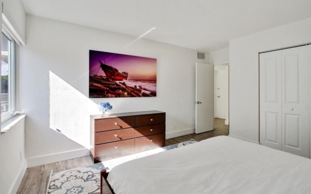 photo 2 of Sunny 1BR in Coconut Grove by Sonder