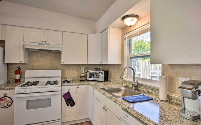 photo 2 of Sunny Cocoa Beach Home: Walk to Sea + Attractions!