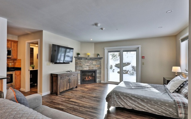 photo 3 of Sunny Days Suite at Killington! 3rm/Sleeps 10