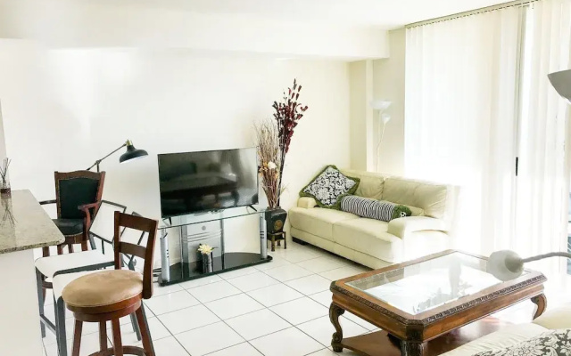 photo 3 of Miami Beach Intracoastal Apartments By Globe Quarters