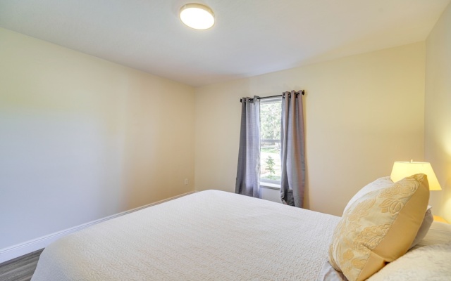 photo 4 of Sunny Palm Bay Home w/ Screened Porch Near Beaches