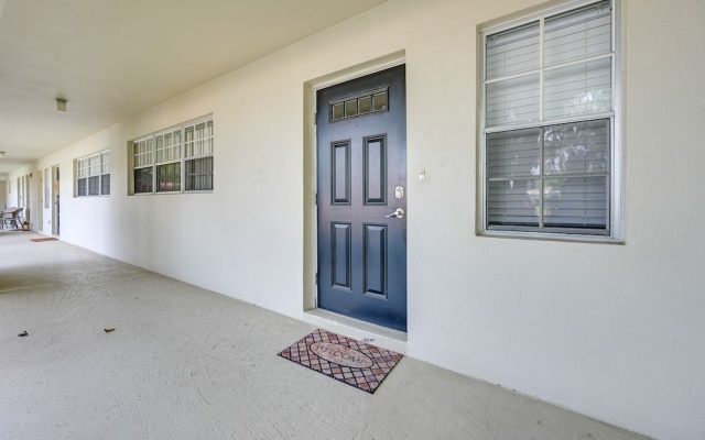 photo 2 of Sunny Sarasota Oasis w/ Private Screened Lanai