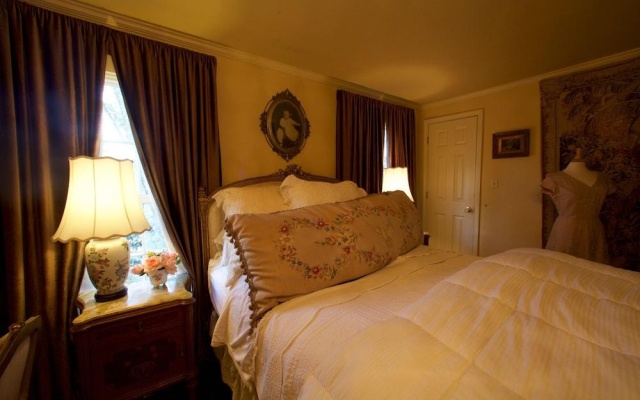 photo 3 of Sunnyside Bed & Breakfast
