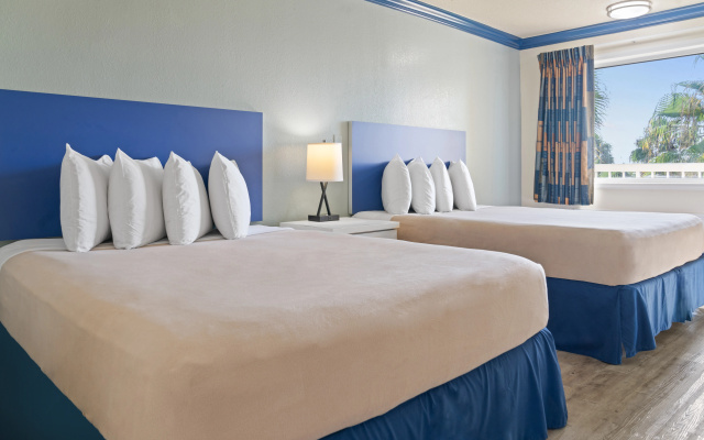 photo 3 of Orlando International Drive North Hotel