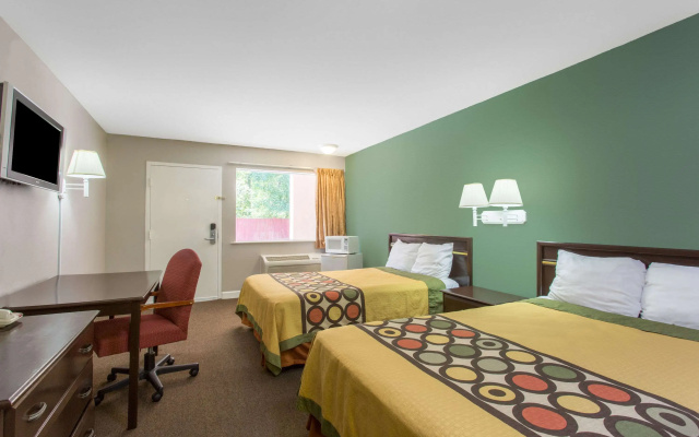 photo 3 of Super 8 by Wyndham Durham/University Area NC