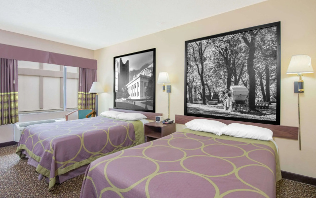 photo 3 of Super 8 by Wyndham Ashland