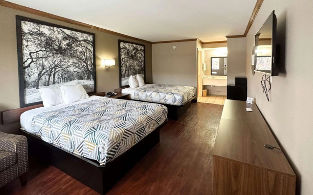 photo 2 of Motel 6 Atlanta, GA – Atlanta Airport East