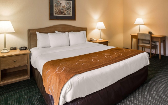 photo 3 of Super 8 by Wyndham Cherokee