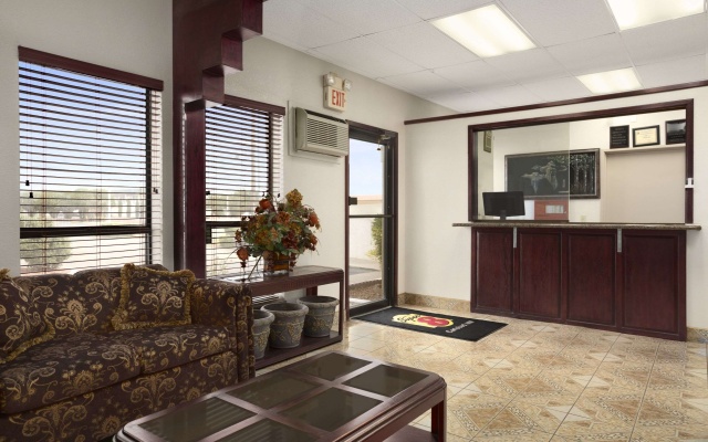 photo 2 of Super 8 by Wyndham Carlsbad
