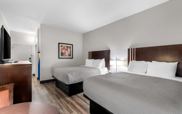 photo 5 of Super 8 By Wyndham Chattanooga/Hamilton Place