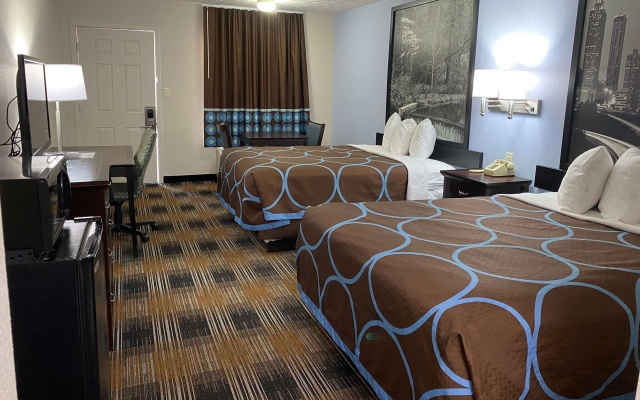 photo 4 of Super 8 by Wyndham Covington