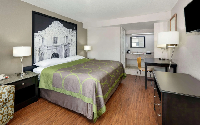 photo 5 of Super 8 by Wyndham San Antonio Downtown/Alamo
