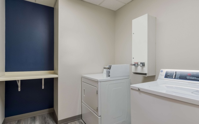 photo 4 of SureStay Plus Hotel by Best Western Highland Poughkeepsie