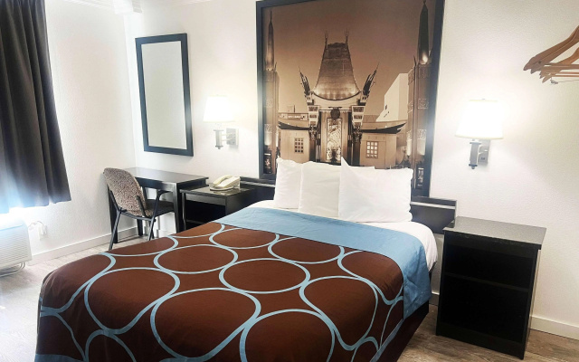 photo 5 of The Onyx Hotel Hollywood