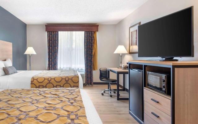 photo 3 of Baymont by Wyndham Kennesaw