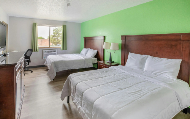 photo 2 of Super Inn by OYO Lansing MI