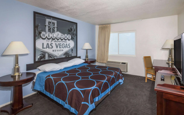 photo 3 of Super 8 by Wyndham Las Vegas North Strip/Fremont St. Area