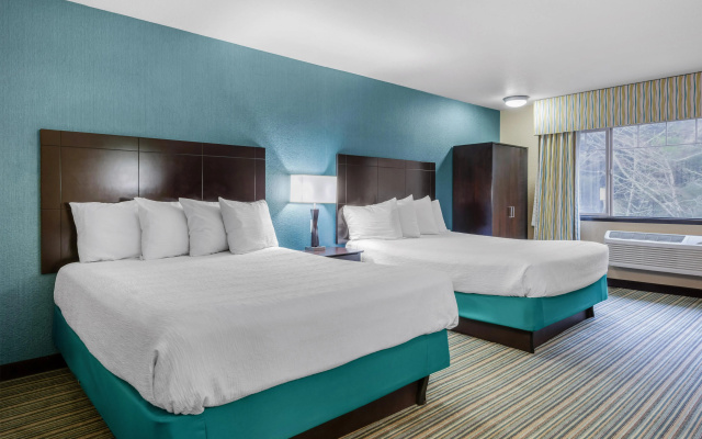 photo 3 of Best Western Long Beach Inn