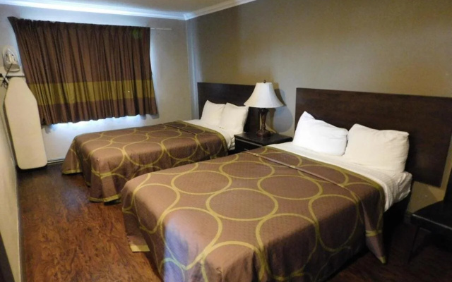 photo 5 of Skyways Hotel