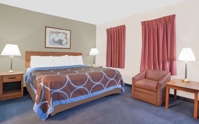 photo 2 of Super 8 by Wyndham Middletown