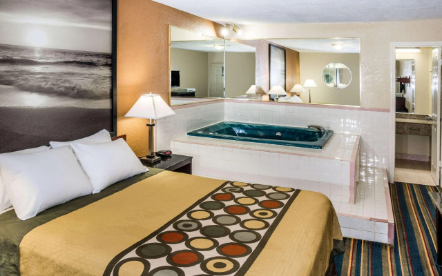 photo 4 of Express Inn & Suites Houston Katy