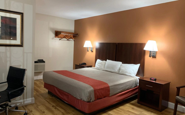 photo 5 of Rodeway Inn