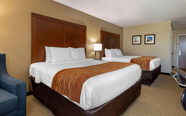 photo 4 of Comfort Inn N Myrtle Beach Barefoot Landing