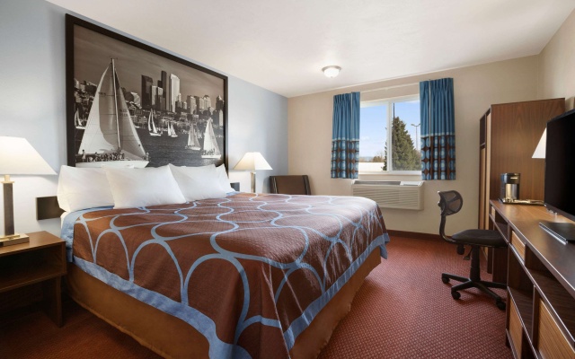 photo 5 of Super 8 by Wyndham Bellingham Airport/Ferndale