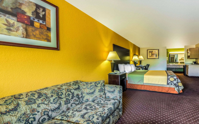 photo 5 of Hill Country Inn & Suites - New Braunfels / Gruene