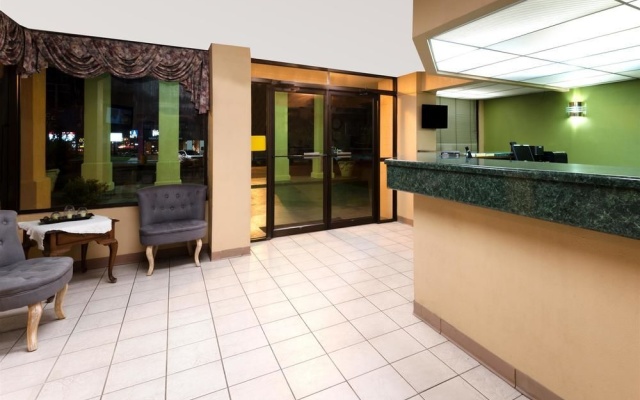photo 2 of Super 8 Motel Troy