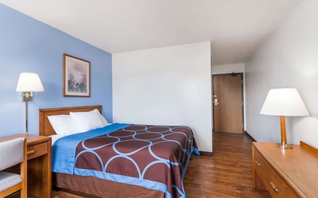 photo 3 of Super 8 by Wyndham Norwich