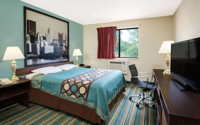 photo 3 of Super 8 by Wyndham Pittsburgh PA Airport/University Area