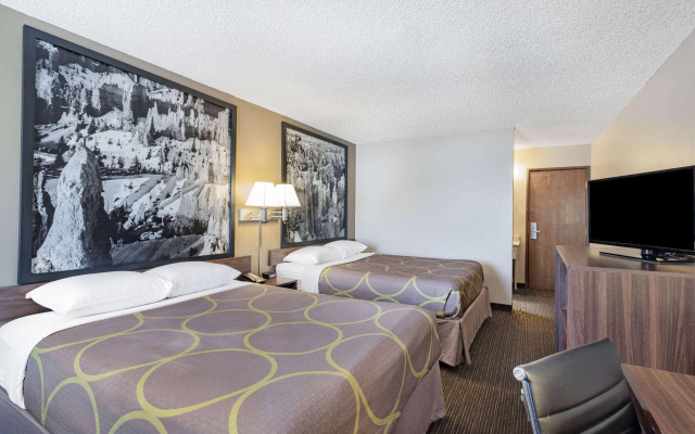 photo 2 of Super 8 by Wyndham Richfield UT