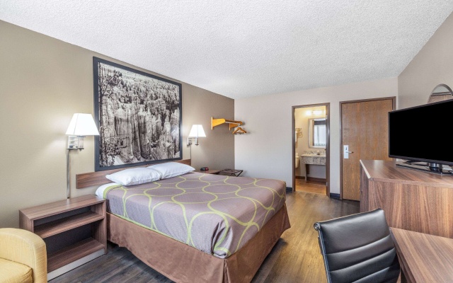 photo 4 of Super 8 by Wyndham Richfield UT