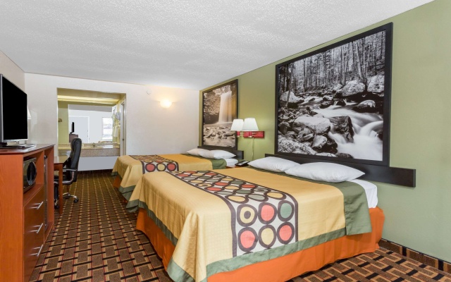 photo 5 of Super 8 by Wyndham Stafford