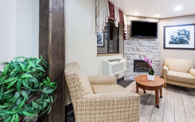 photo 2 of Super 8 by Wyndham Sterling Heights/Detroit Area