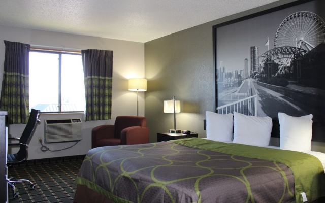 photo 3 of Super 8 by Wyndham Grand Rapids/Wyoming