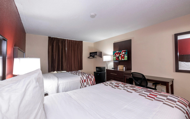 photo 2 of Red Roof Inn Norfolk - Portsmouth