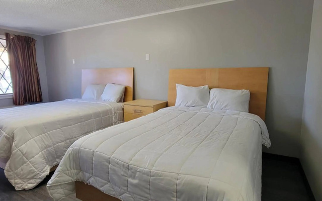 photo 3 of Superlodge