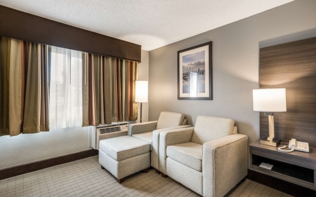 photo 3 of SureStay Hotel by BestWestern SeaTac Airport North