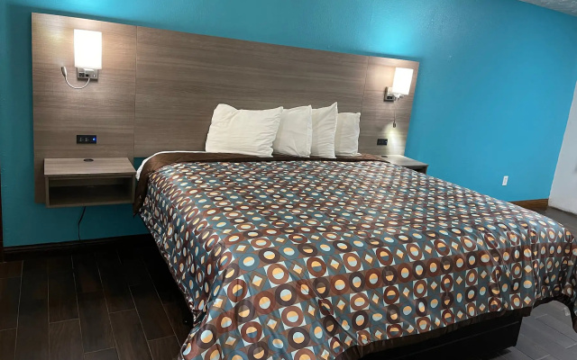 photo 2 of Surestay Plus Omaha South Hotel