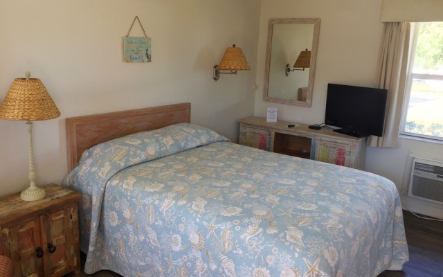 photo 3 of Surf Studio Beach Resort