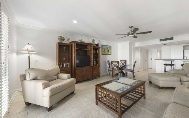 photo 4 of Surf Villa 626 - One Bedroom Condo