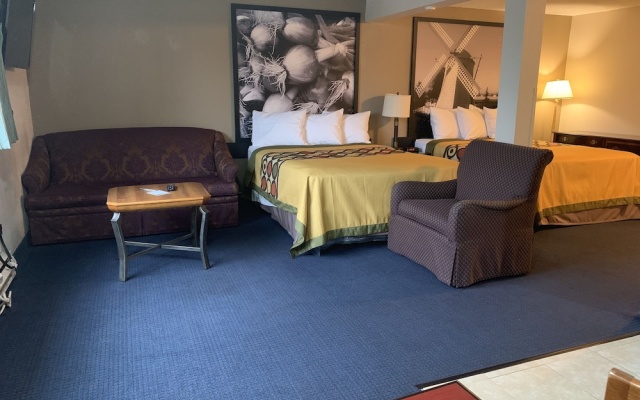 photo 3 of Sutton Suites Hotel