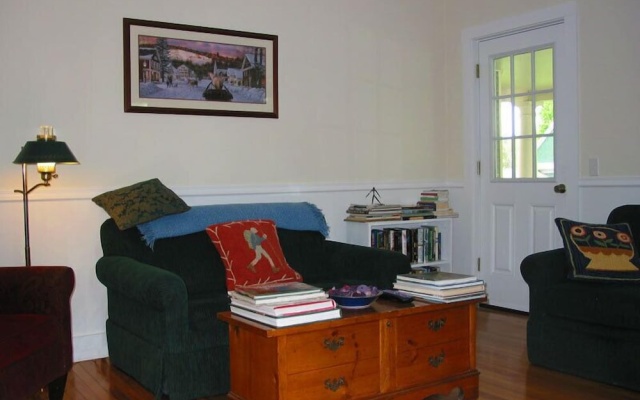 photo 5 of Sutton's Place