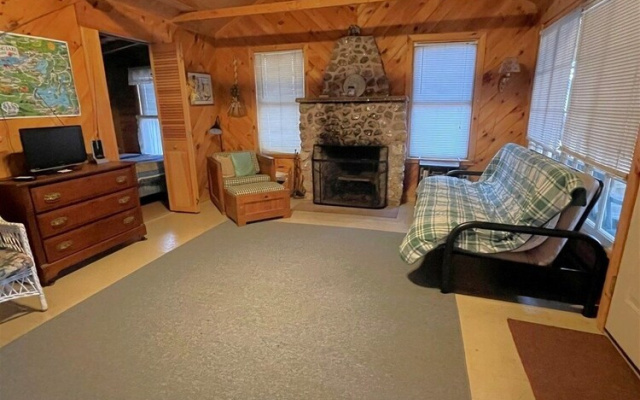 photo 3 of Swallow - Limit 4 2 Bedroom Cottage by RedAwning