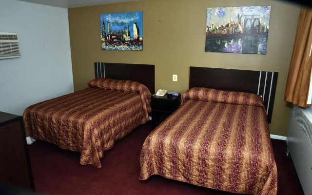 photo 5 of Swan Motel