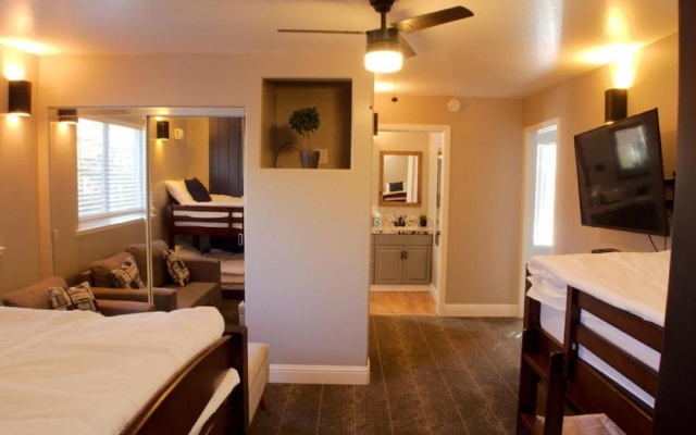 photo 4 of Tahoe City Inn