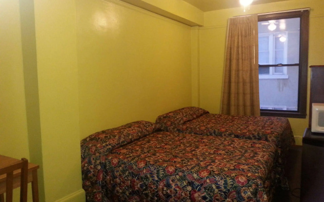 photo 2 of Rodeway Inn